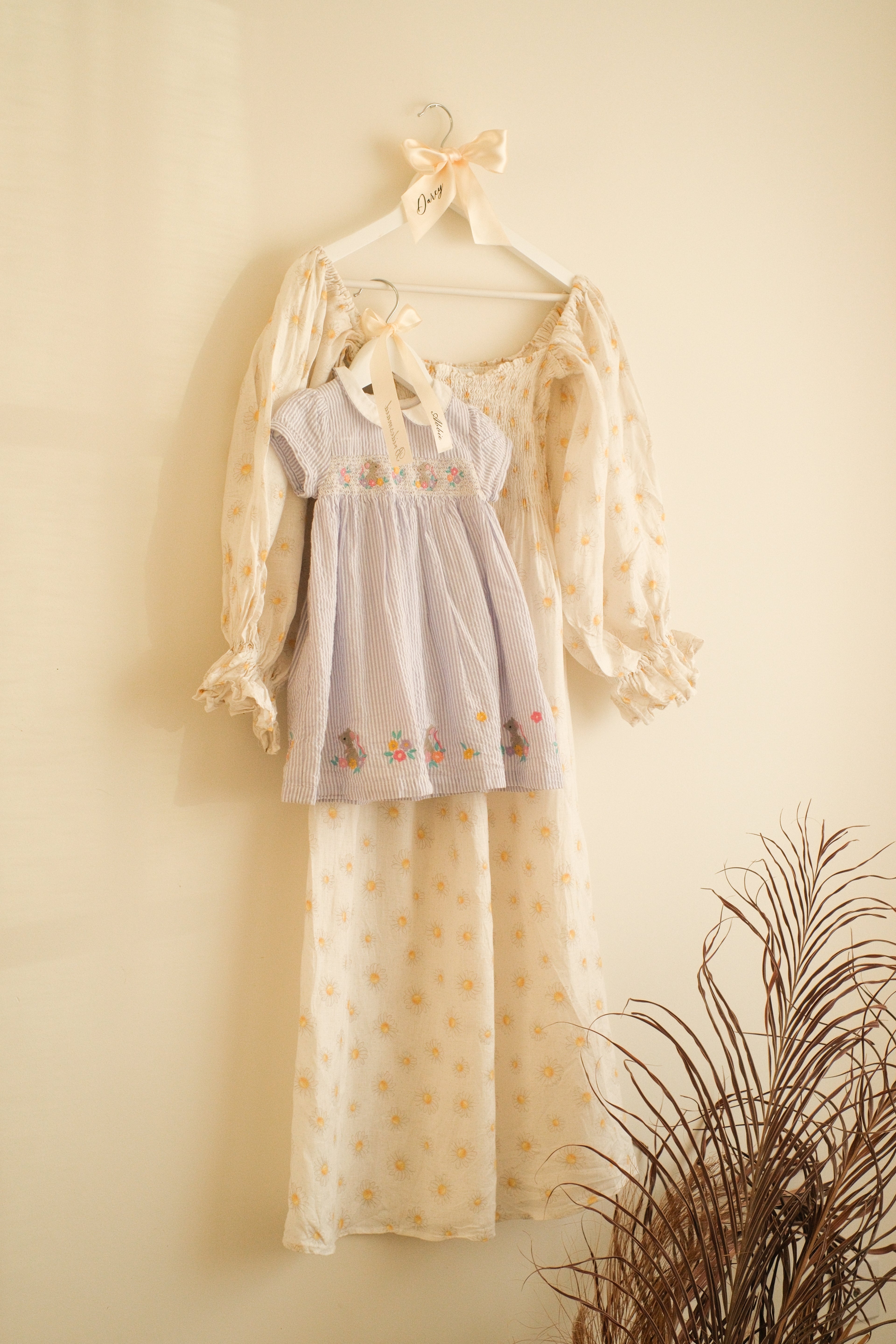 Elegant Ribbon Hanger (Adult and Child)