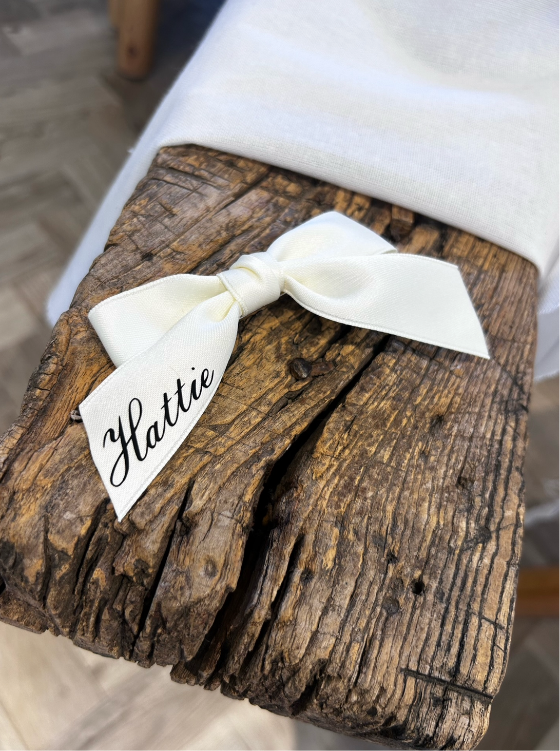 The Ettie Bow