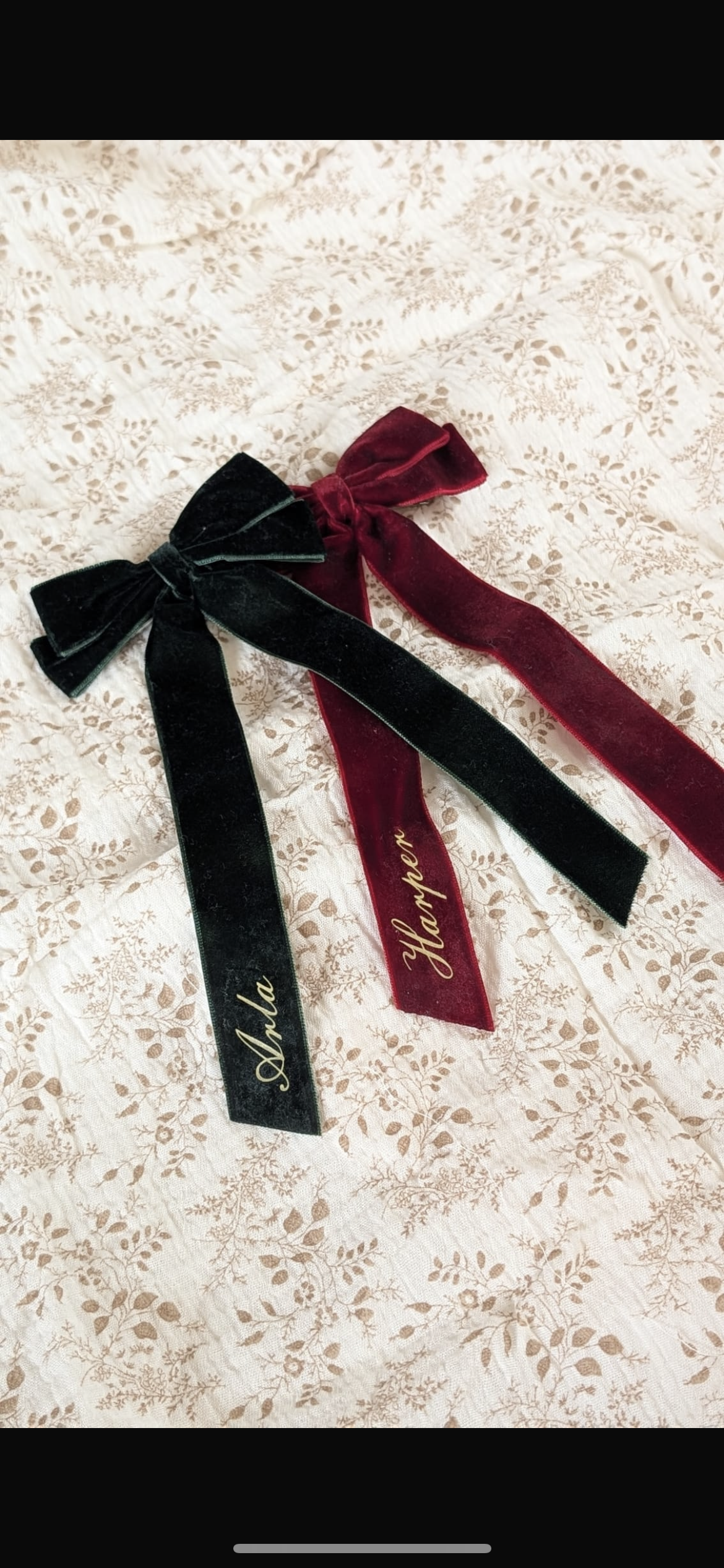 The ✨Christmas✨ velvet bow