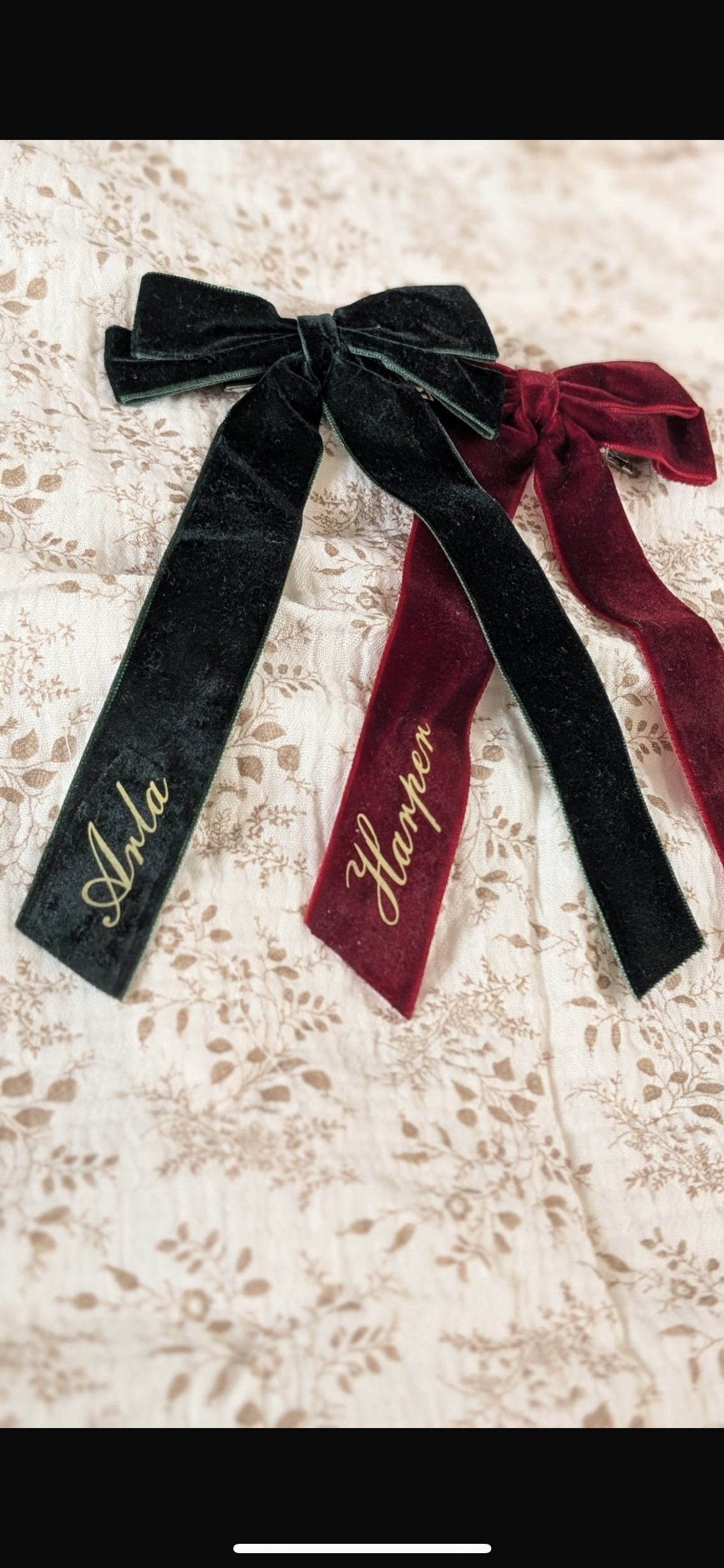 The ✨Christmas✨ velvet bow